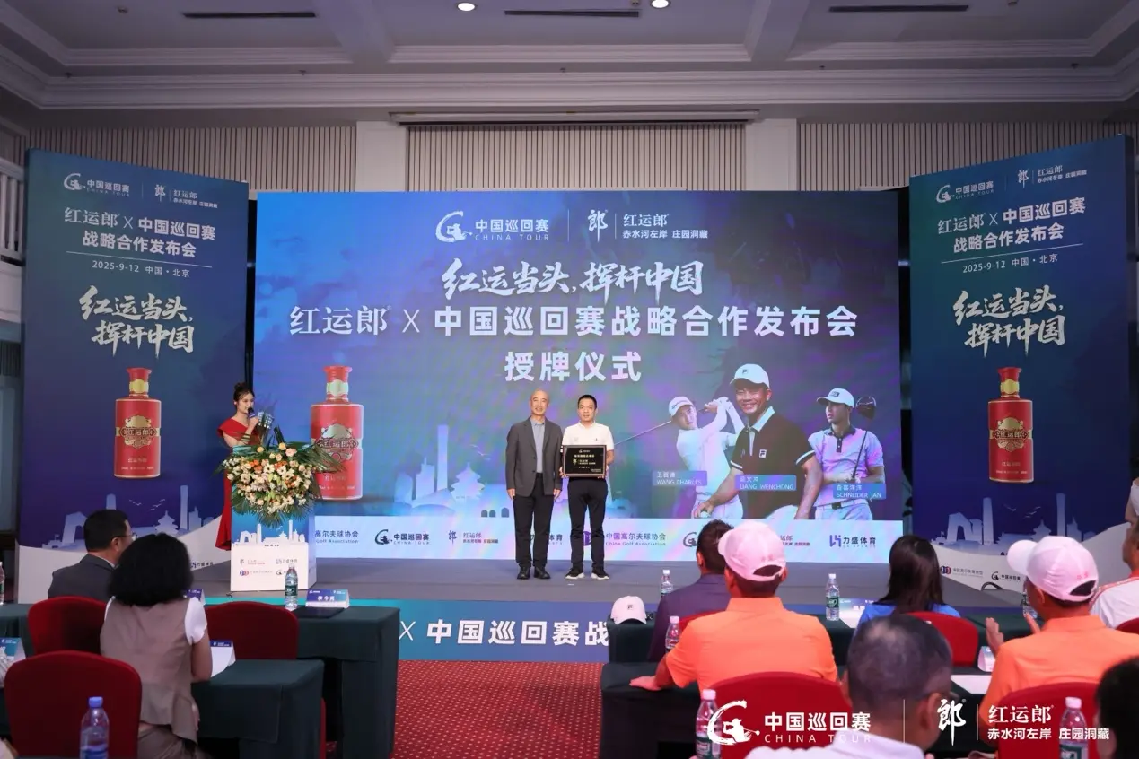 div, img, alt div, img, alt