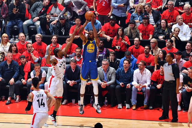 杜兰特说, 月交易截止 杜兰特说, 月交易截止