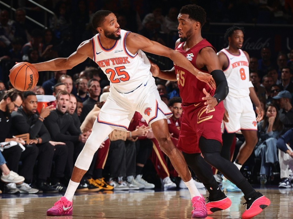 com, 骑士队保留