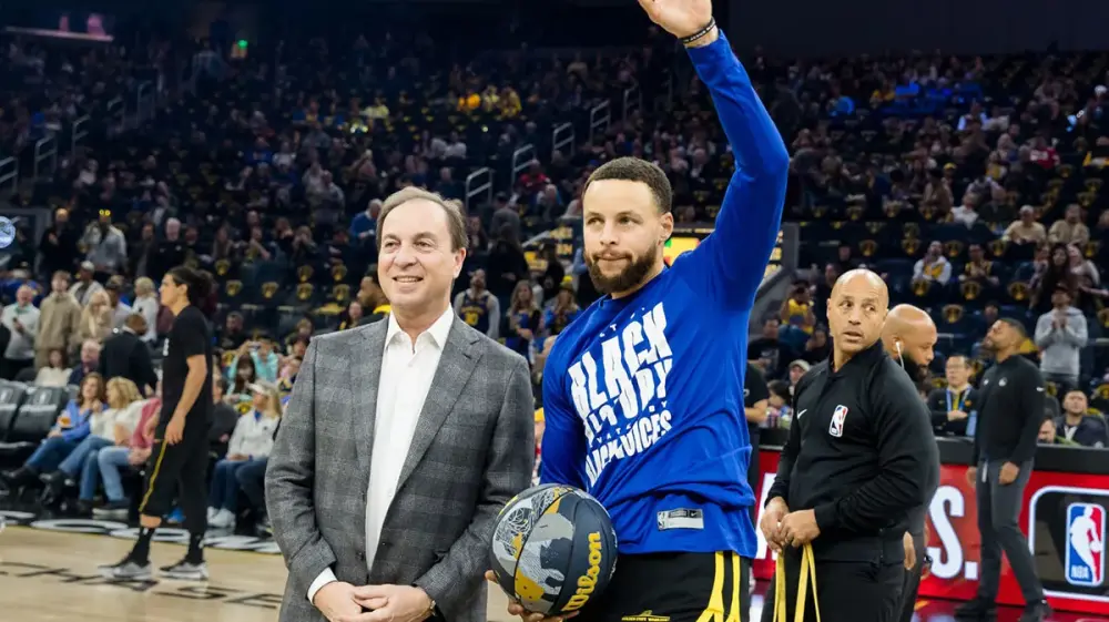 北京时间, 勇士队在过 北京时间, 勇士队在过