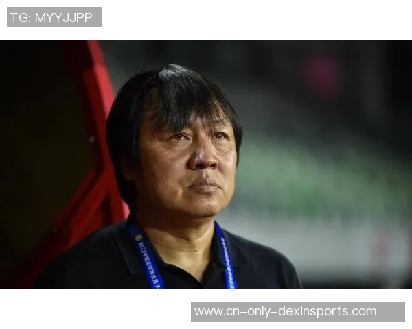 徐正源续约陷严重变局，成都蓉城面对选择，救火主帅谢峰有望接掌教鞭